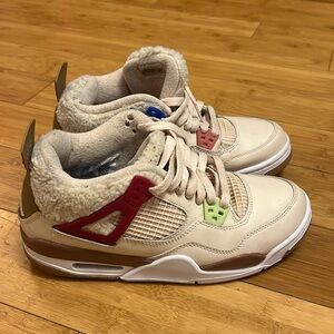AIR JORDAN 4 RETRO PS Youth Size 7  WHERE THE WILD THINGS ARE Sneakers